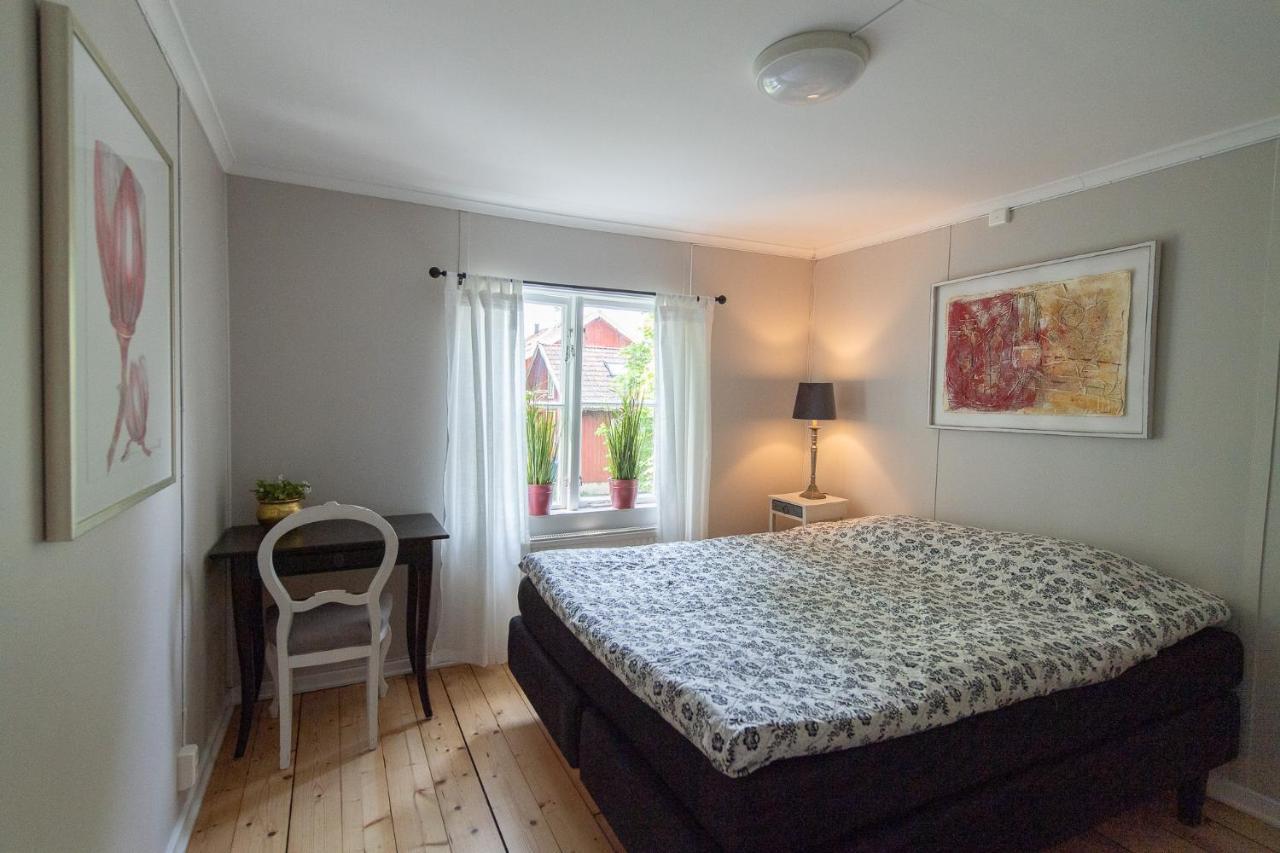 Mangelgardens B&B Soderkoping Ngoại thất bức ảnh